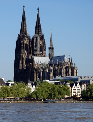 Cologne Cathedral (image from wikipedia)