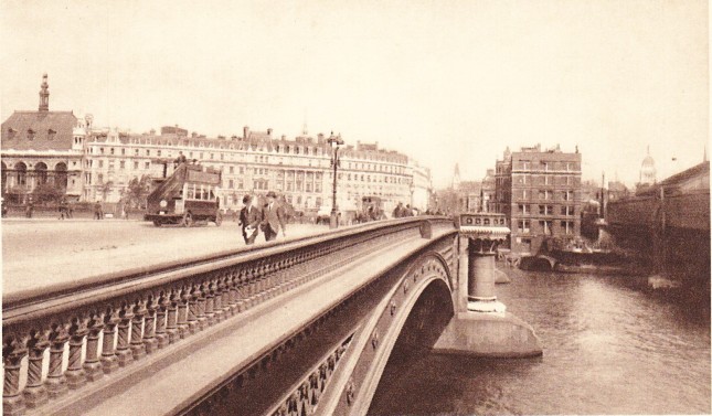 De Keyser's Hotel from Blackfriar's Bridge, from A London Inheritance blog post